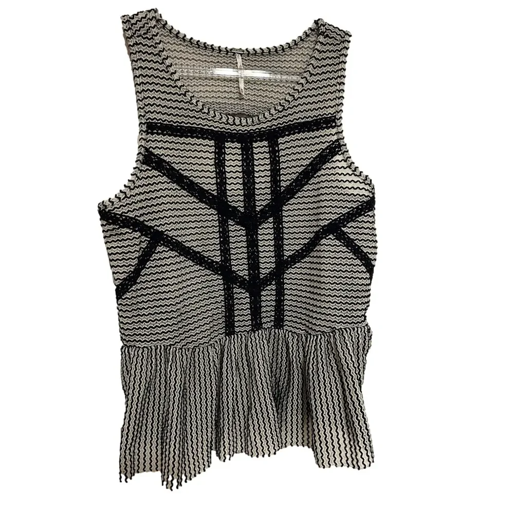 🛼Free People blue Striped peplum lace Blouse size M GUC